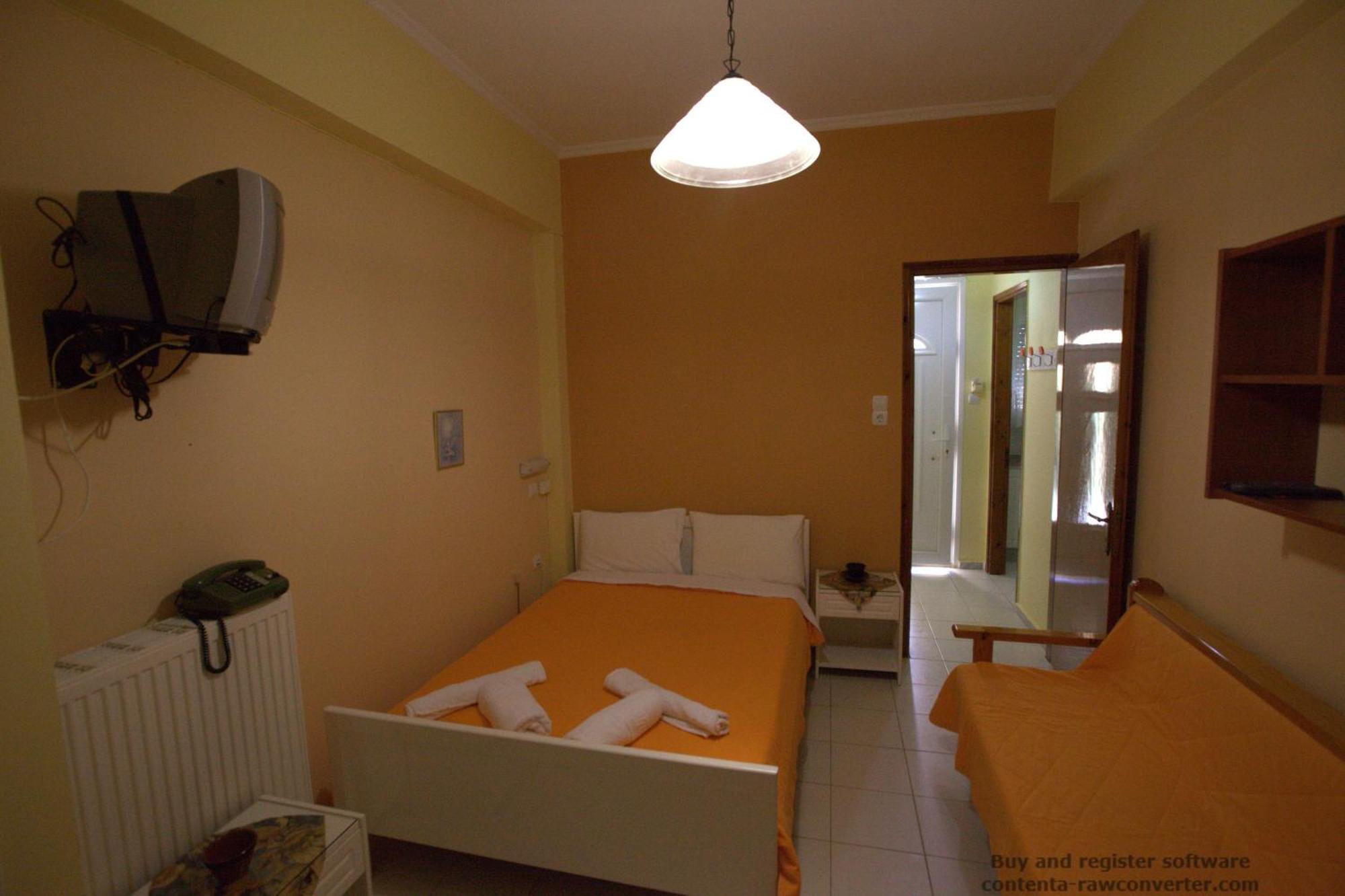 Angela Studios Karfas Quarto foto